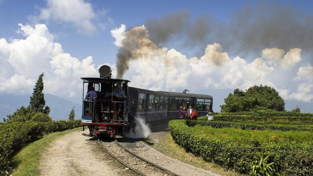 Darjeeling most beautiful places in india 